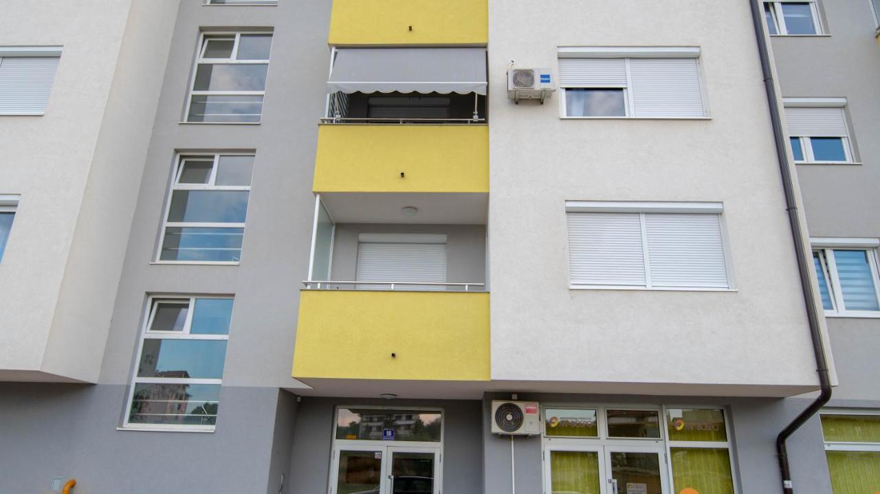 Athena Apartman Lukavica Zewnętrze zdjęcie